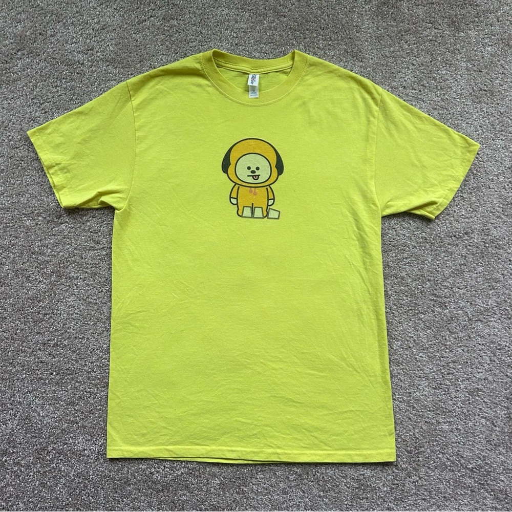 BTS BT21  Yellow Chimmy T-Shirt Size Medium Unisex